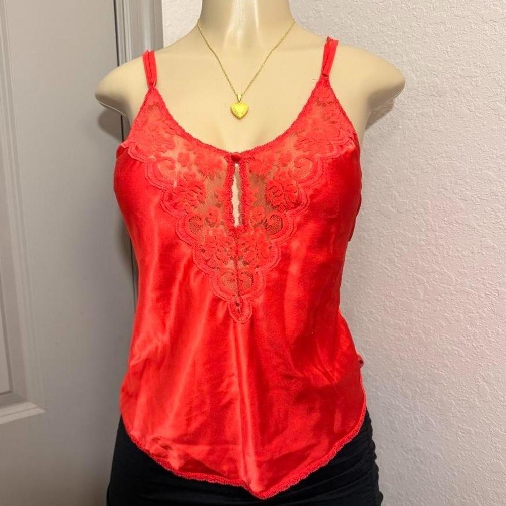 Red lace front cami top!